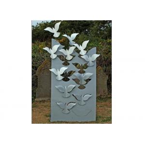 China Flying Large Metal Lawn Sculptures Animal Statue Wall Decoration Modern wholesale