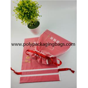 Recyclable drawstring plastic  Cotton Ropes  bags/Women and children all like the New Year red gift bag