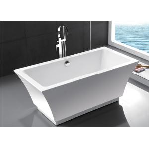 Fashionable Indoor Small Freestanding Bathtub , Oval Soaking Tub For 1 Person