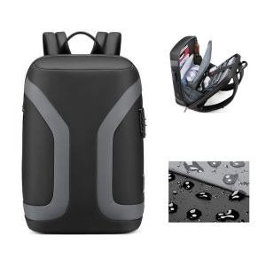 China Sac à dos à main douce pour ordinateur portable résistant à l'eau pour le travail supplier