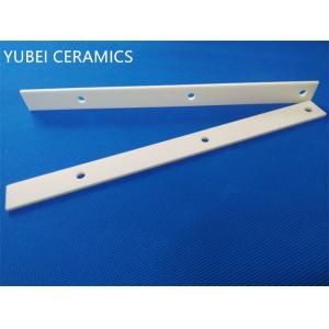 China Ivory Alumina Ceramic Bar 3.85g/Cm3 Strong Hardness Insulating Ceramic supplier