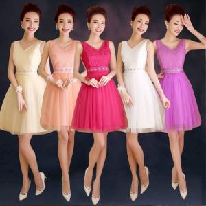 China New Short Halter Champagne Purple Bridesmaid Dress Bride Strapless Lace Rose Dress supplier