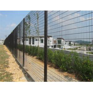 Standard Square Hole Welded Wire Mesh Fence Panels Strong Welded Point