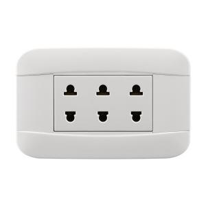 China Silver Contact Point Electric Plug Sockets , Single Electrical Outlet 3 Gang Socket supplier