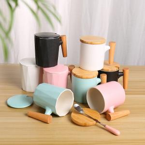 Hot sale wood handles tea cups cups high quality custom gift ceramic coffee cups wood handle coffee mug porcelain mug 30