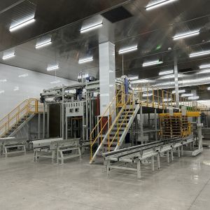 China Sistema de paletización automatizado de 150L/min Paletizador para línea de producción de bebidas wholesale
