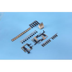 China Modelagem por injeção terminal do conector plástico das peças eletrônicas da nitruração supplier