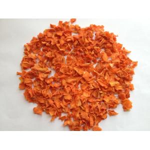 China 10×10×3mm Food Dehydrator Chips / Dehydrated Carrot Flakes With ISO Approval supplier