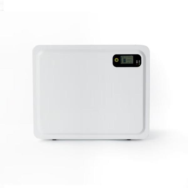 China 2KW 4KW Solar Generator Power Bank Portable Power Station Solar Generator wholesale