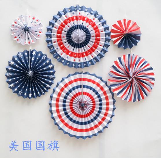 The paper fan consists of two diameters of 40 cm and two diameters of 30 cm. Two