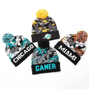 China Women Custom Jacquard Knitted Beanie Mens Pom Pom Beanies Manufacturers Supply supplier