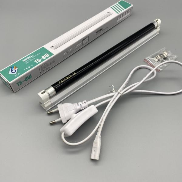 RoHS 365nmブラックライト T5 BL 8ワットブラック電球 プラグとスイッチ