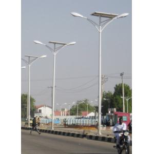 9W To 60W Commercial Solar Powered Street Light Poles with Double Arm