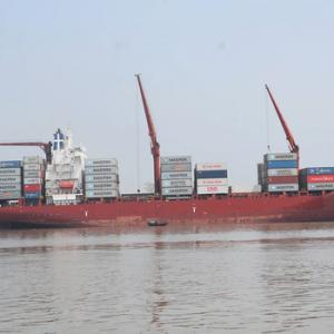 Varies Capacity & Services Standard Sea Shipping Solutions Transportation Goods
