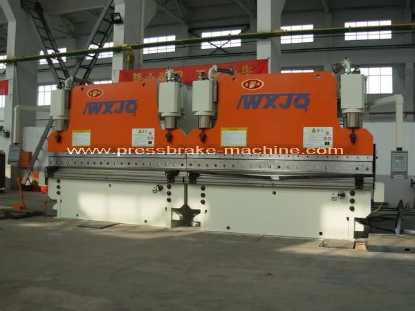 Standard Industrial bending Machinery Sheet Metal tandem Press brake WE67K-400T