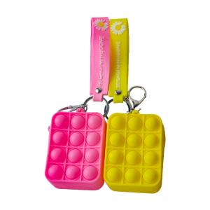 China Pop Silicone Small Coin Purses Customized Trending Products Square Bubble supplier