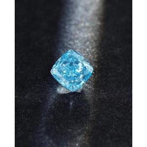 El CVD flojo Diamond Cushion Shape azul vivo de lujo sintético crecido laboratorio 2.25ct IGI certificó