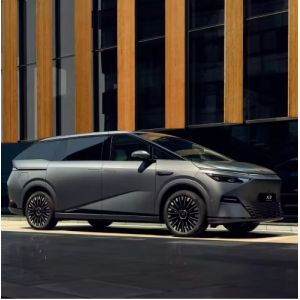 China Pure New Energy ODM Véhicule électrique Xpeng X9 Grand modèle spatial MPV EV Nouvelle voiture wholesale