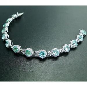 925 Sterling Silver Elegant Women Bracelet Pave Setting Green Spinel Bangle