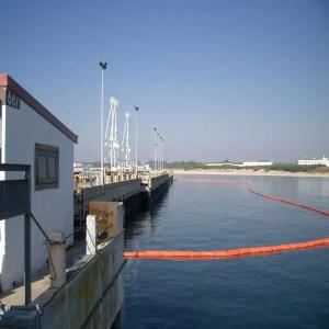 Pollution Treatment PVC Floating Silt Curtain Oil Spilling Boom Curtain