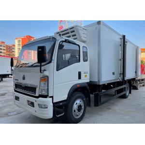 China HOWO 4×2 5-10 Ton Small Refrigerated Box Truck Low Energy Consumption supplier