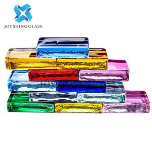 China Coloured Glass Brick Wall Customized Size Color Pattern Shape supplier