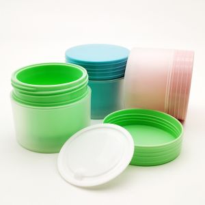 China Custom Color 80g Matt Double Layer PP Plastic Round Cream Jar with 20 Days Lead Time wholesale