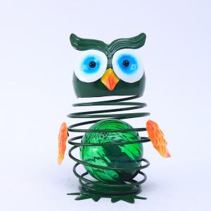 China ODM Iron Solar Powered Owl Garden Ornament Decor Vivid And Cute supplier