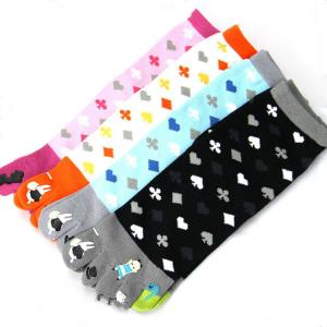 China Custom logo, design five toe animal girl tube sock supplier