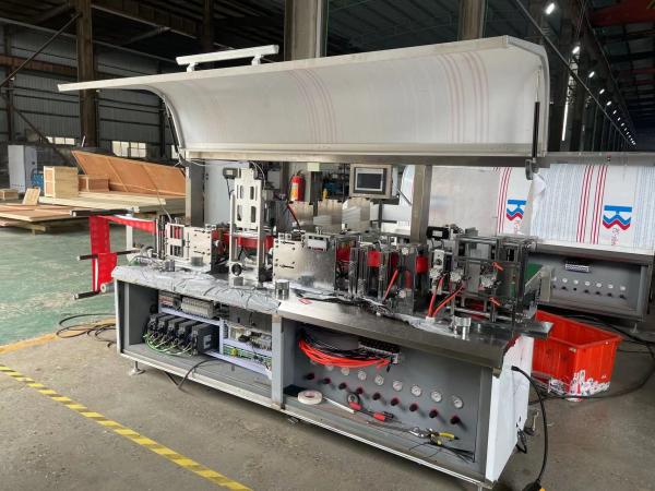 Auto Wet Tissue Making Machine , Wet Napkin Paper Packing Machine