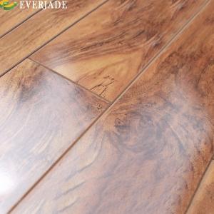 China Click Laminate Flooring 15mm High Glossy Laminated Wooden Floor with Attached Pad supplier