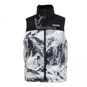 China Waterproof Sleeveless Mens Padding Vest Contrast Color 100% Polyester wholesale