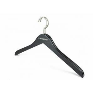 China Flat Or Curved Clothing Store Hangers With Solid Wodden / Shop Coat Hangers supplier