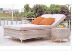 2 persons rattan wicker daybed sunbed with side table   ---5027