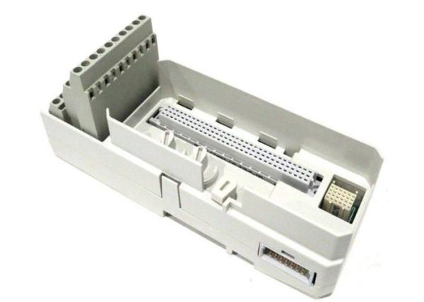 ABB TU811V1 3BSE013231R1  Compact Module Termination Unit 1x8 signal terminals