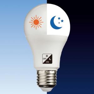 638lm LED Dusk to Dawn Sensor Light Bulbs 25,000h Lifetime Plastic Case