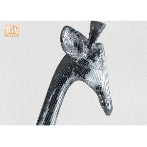 China 183cm H Silver Mosaic Glass Polyresin Animal Figurines Giraffe Sculpture Floor Statue supplier