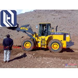 China 2017 New ZL50GN XCMG brand Wheel loader with Cummins Engine of 110hp and 3M3 Rocbucket capacity 4WD Driving supplier