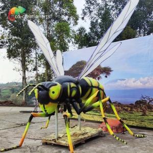 Weather Resistance Animatronic Insects Simulation 5M Wasp For Botaninal Garden