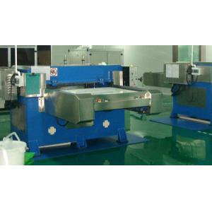 China Automatic Feeding Leather Die Cutting Machine For Facial Mask / Powder Puff supplier