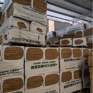 China Fireproof Rock Wool Board with 100-200 Kg/m3 Density and -268℃ ~ 650℃ Temperature Resistance in 1200×600mm Size wholesale
