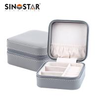 China Screen Printing Surface Finish Leather Jewelry Box with Different Colors Available on sale
