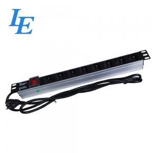 China 19 Inch Server Rack PDU France Style 3 Phase Rated Voltage 250VAC Length 2m supplier