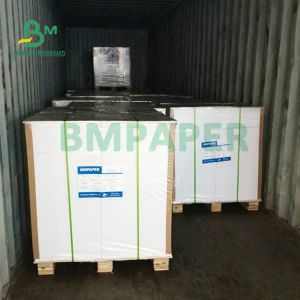 China 80# 100# C2S Papier textuel recouvert de blanc brillant pour accrochage de porte 24' x 36' supplier