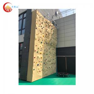 3D Outdoor Rock Climbing Wall CE Approved For Camping Area Trampoline Park