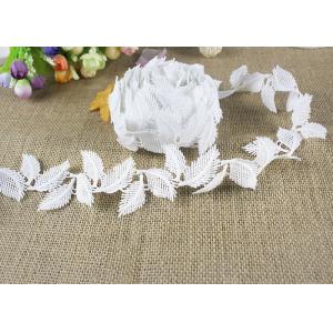 China Milk Silk Water Soluble Chemical Polyester Lace Trim For Dresses Feather Pattern supplier
