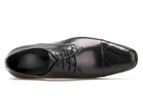 レース-メンズ革服靴の上で…イギリス様式メンズ黒のBrogueの靴を防水して下さい