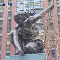 China Large Street Art Bronze Figure Sculpture Portland on sale