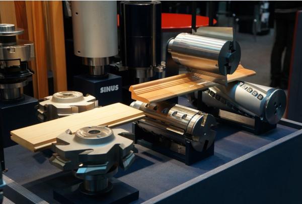 160 Mm Working Width 4 Side Moulder Machine For Processing Soft Wood Strip