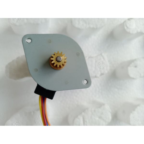 35BY48L Permanent Magnet Stepper Motor with 48 Steps per Rotation 350gf.cm Pulling Torque and 550gf.cm Holding Torque